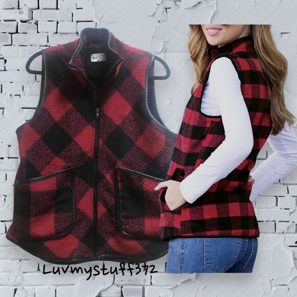 Cute Red and Black Buffalo Plaid Vest - Picture 1 of 12